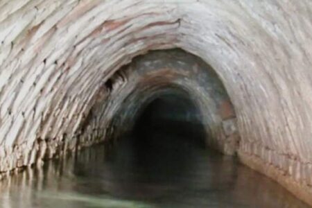 راه دسترسی به پایاب قنات گوهرریز جوپار بهسازی می شود