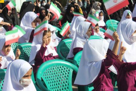 برگزاری جشن شکوفه های حسینی و گرامیداشت آغاز هفته دفاع مقدس