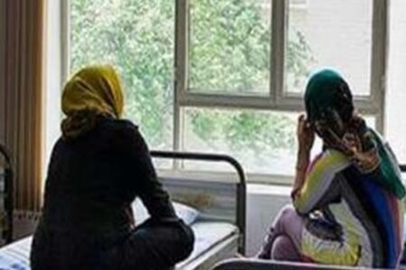 کمپ ماده ۱۶ بانوان کرمان همچنان بلاتکلیف/ انتظارها برای پاسخ به دستور فوری رئیس‌جمهور