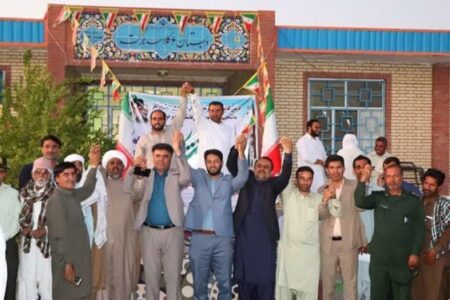 نمایش «وحدت» در رمشک با برگزاری جشن مشترک