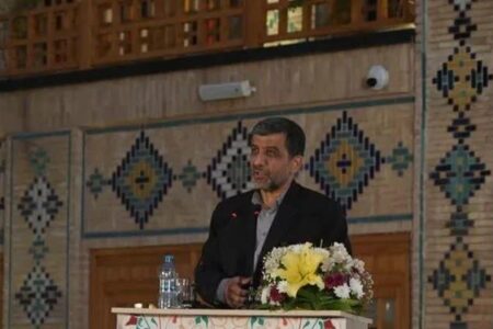 ضرغامی: میزهای گردشگری مقاومت را تشکیل داده‌ایم