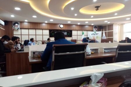 قیمت‌های دل‌بخواهی سرویس‌های مدارس کرمان و نظارتی که نیست