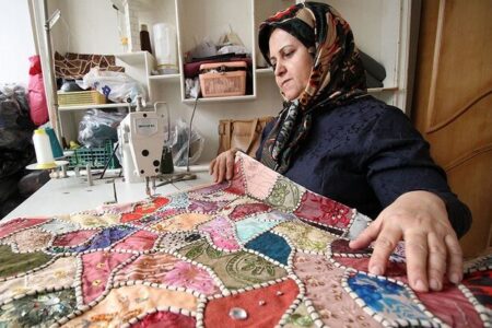 مشاغل خانگی در فهرج توسعه می یابد