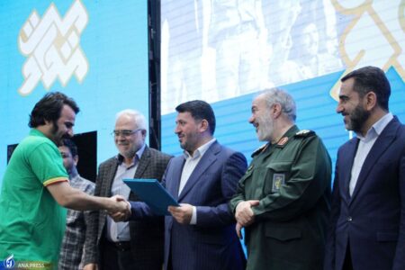 برگزیدگان هجدهمین جشنواره سراسری تئاتر مقاومت در یزد معرفی شدند