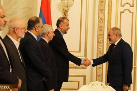 «امیر عبداللهیان»‌ با «پاشینیان»‌ دیدار کرد