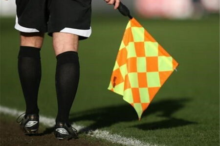 داوران کرمانی دیدار ون پارس و استقلال خوزستان را قضاوت می کنند