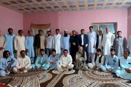 دشمن با تفرقه افکنی بین مذاهب در پی ضربه زدن به نظام اسلامی است/”وحدت” تنها راه خنثی‌کردن توطئه‌های دشمنان جهان اسلام