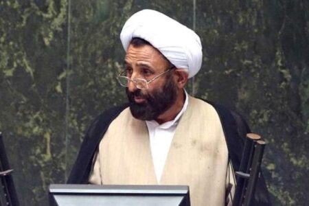 اغتشاشات و حمله به حرم شاهچراغ نشان از ضعف دشمن دارد/ انقلاب اسلامی هیمنه آمریکا را در هم شکسته است