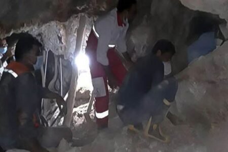 حادثه در معدن پابدانا جان دو کارگر را گرفت