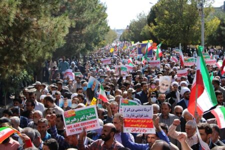 حضوری که انتهایش مشخص نبود/حماسه‌ای از جنس تجدید پیمان با آرمان‌های انقلاب در دیار «حاج‌قاسم»