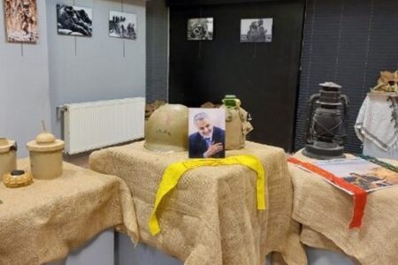 «یاد یاران» برای دهه هشتادی‌ها/نمایش ۴۰ عکس دفاع مقدس در گلستان امین رفسنجان