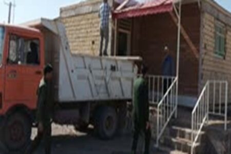 قدردانی اهالی روستای همت‌آباد از جهادگران و بسیجیان