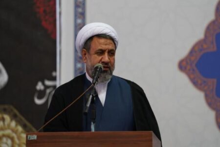 امام جمعه کرمان: بسیج متناسب با نیاز روز جامعه به خلق افق‌های جدید بپردازد