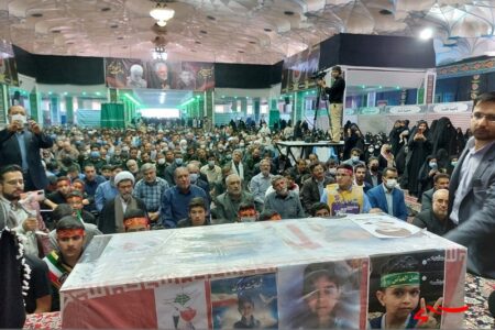 پیکر مطهر شهید دانش آموز حادثه تروریستی حرم شاهچراغ در کرمان تشییع شد