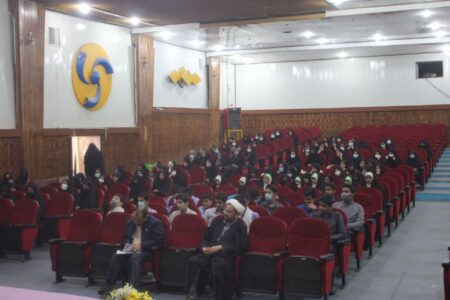 حجاب شما یک سنگر است آن را حفظ کنید