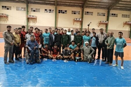 فینال جام فوتسال حوزه امام خمینی ره منوجان برگزار شد