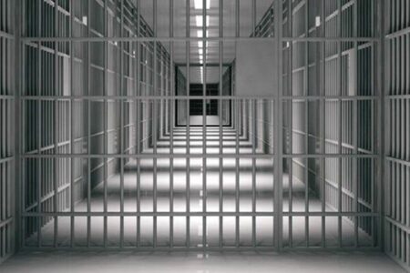 بیش از ۷ درصد از زندانیان جرم سرقت در استان کرمان اتباع خارجی هستند