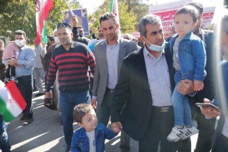 شورای عالی امنیت ملی با براندازان، نباید مماشات کند/ خواصی که در مقابل حوادث اخیر سکوت کرده اند، خائن به انقلابند