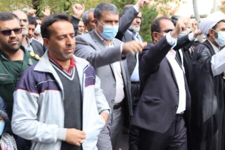 راهپیمایی ۱۳ آبان باشکوه‌تر از سال‌های گذشته در بافت برگزار شد