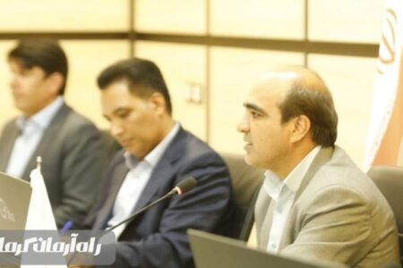 امضای تفاهم‌نامه همکاری دانشگاه جیرفت و سازمان صمت جنوب کرمان