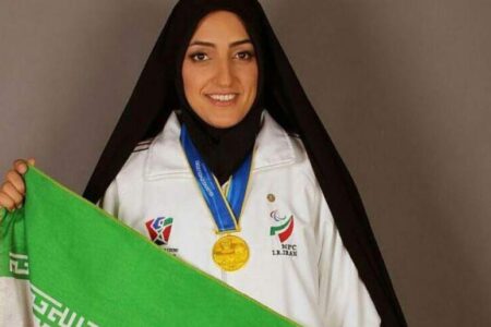 طارمی نمونه ی یک الگو‌ی خوب برای دهه ی هشتاد و‌نود