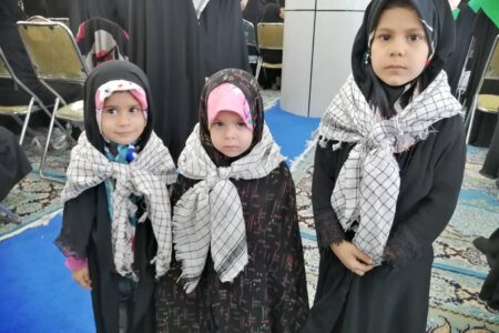 امروز مادران رسم بسیج را سرمه چشمان فرزندان دهه ۹۰ یشان کرده بودند/ همه ی خالصان و خادمان برای بیعت، گرد هم آمدند
