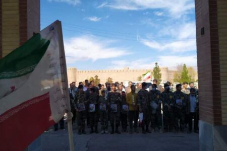 مراسم رژه موتوری و غبار روبی حرم شهدای گمنام و گلزار شهدای بخش راین