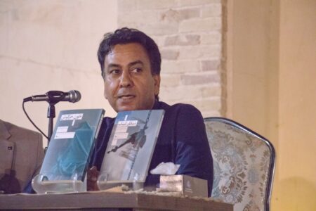 نیروی حیاتی رمان «خون خرگوش» زبان آن است