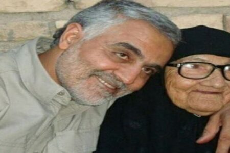 جان فدا| روایت خبرنگار فارس از دیدار با حاج‌قاسم/ با بغض رفتیم، با خنده آمدیم