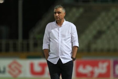 الهامی: فوتبال با شخصیتی بازی کردیم/ هرکسی شلوغ می‌کند، من کارت زرد می‌گیرم!