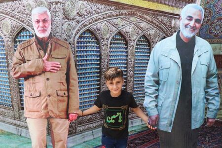 خیران پای کار «حاج‌قاسم»/  برپایی سفره تبرکی برای میهمانان سردار طی هفته مقاومت