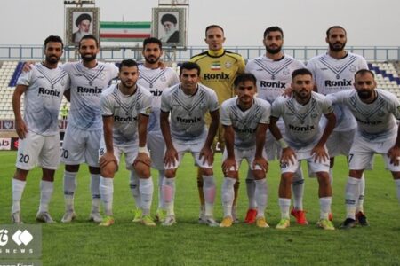 مربی ملوان: در نیمه اول می‌توانستیم 3 گل بزنیم/ انسجام دفاعی ما کار تیم ربیعی را سخت کرد