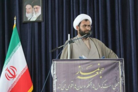 رسیدن به تمدن نوین اسلامی بر دوش دانشجویان است