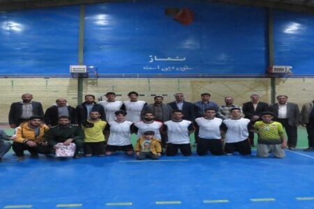 قهرمانی تیم فوتسال شهید علی عرب در جام ویژه هفته بسیج زرند