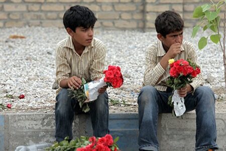 گام بلند کمیته امداد برای ساماندهی نقطه‌های تاریک محرومیت/ لزوم چاره‌اندیشی برای چرخه معیوب ساماندهی کودکان متکدی در کرمان