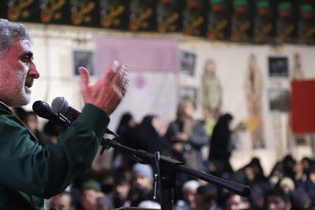 سردار قاآنی: رژیم صهیونسیتی ضعیف‌ترین دوران خود را می‌گذراند/ کرمان ثابت کرده فداکارانه در راه مقاومت پای کار بوده است