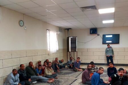 این پسرها فرشته‌اند؛ خیران بیایند/ ۸۰ جوان اوتیسم حقوق‌بگیر می‌شوند