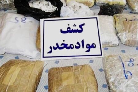 بازداشت ۲ قاچاقچی افغانستانی در جیرفت/ بار شیشه به مقصد نرسید
