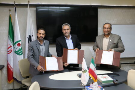 راه‌اندازی کانون‌های شکوفایی و خلاقیتِ کرمان برای توانمندسازی جوانان و دانش‌آموزان دارای ایده