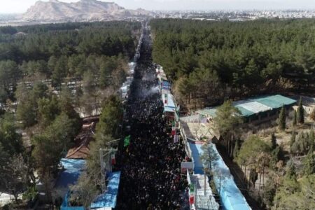 دل‌گویه‌های مردم کرمان به شهید سلیمانی