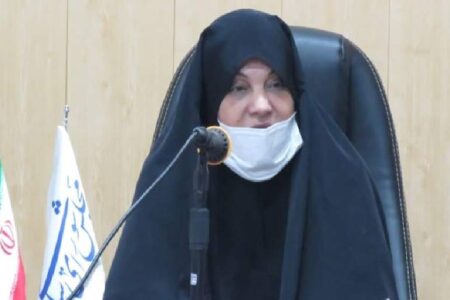 کشاورزان و پسته کاران منطقه در شرف ورشکستگی هستند