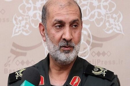 حاج قاسم، قهرمان مبارزه با تروریسم صهیونیستی و تکفیری است/ شهید سلیمانی با تکیه بر مقاومت، پدیده خطرناک جنگ نیابتی را مهار کرد