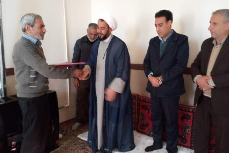 شهدا مایه عزت و سربلندی ایران هستند