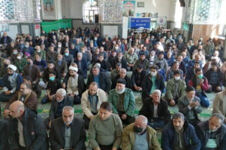 ابراز انزجار نمازگزاران بردسیری از اقدام نشریه فرانسوی