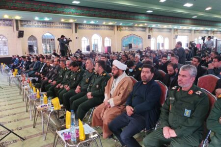 جبهه انقلاب اسلامی هر روز گسترده‌تر خواهد شد