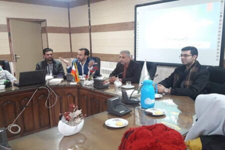 شورای دانش آموزی نماد مشارکت و مسئولیت پذیری است