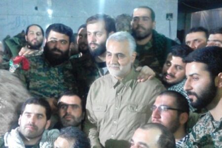 ۴۵ دقیقه با یک مدافع حرم/ جهاد تبیین به سبک «سرباز حاج قاسم»