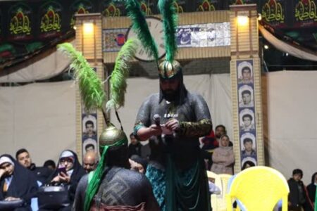 آیین تعزیه‌خوانی در گلزار شهدای کرمان برگزار شد