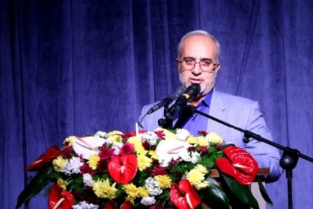 تالار فرهنگ و هنر کرمان میزبان برنامه‌های فاخر فرهنگی هنری است