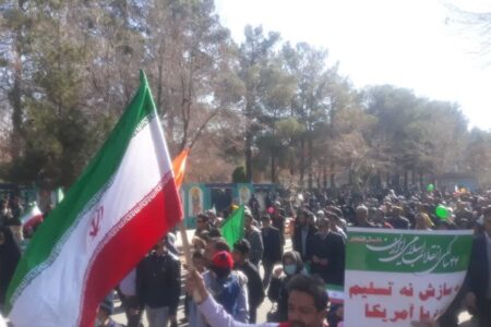 حضور پر شور کرمانی ها در راهپیمایی ۲۲ بهمن